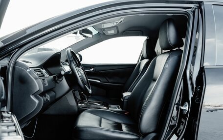 Toyota Camry, 2015 год, 2 400 000 рублей, 13 фотография