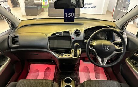 Honda Stream II, 2011 год, 1 599 999 рублей, 16 фотография