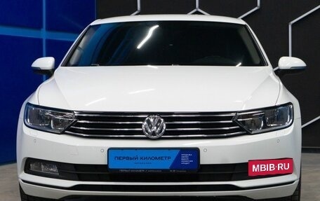 Volkswagen Passat B8 рестайлинг, 2018 год, 2 050 000 рублей, 3 фотография
