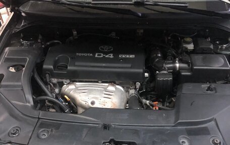 Toyota Avensis III рестайлинг, 2006 год, 730 000 рублей, 9 фотография