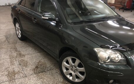 Toyota Avensis III рестайлинг, 2006 год, 730 000 рублей, 10 фотография