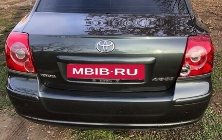 Toyota Avensis III рестайлинг, 2006 год, 730 000 рублей, 4 фотография