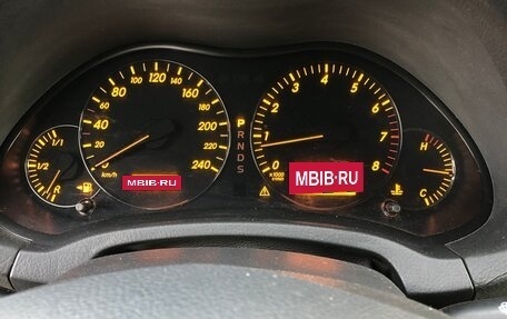 Toyota Avensis III рестайлинг, 2006 год, 730 000 рублей, 5 фотография