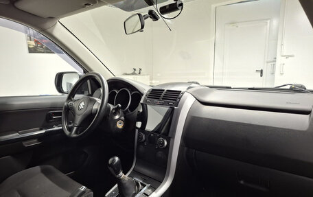 Suzuki Grand Vitara, 2011 год, 950 000 рублей, 13 фотография
