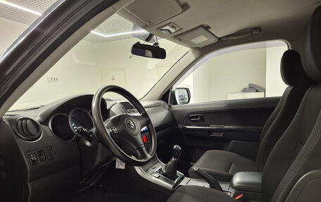 Suzuki Grand Vitara, 2011 год, 950 000 рублей, 20 фотография