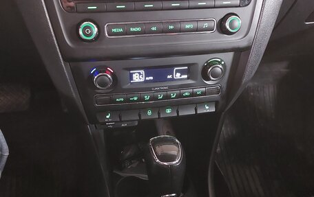 Skoda Rapid I, 2014 год, 1 000 000 рублей, 10 фотография