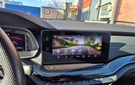 Skoda Octavia IV, 2022 год, 5 000 000 рублей, 17 фотография