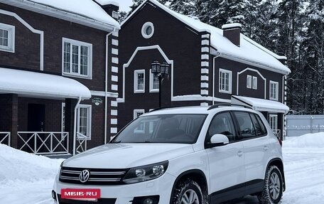 Volkswagen Tiguan I, 2015 год, 1 250 000 рублей, 2 фотография