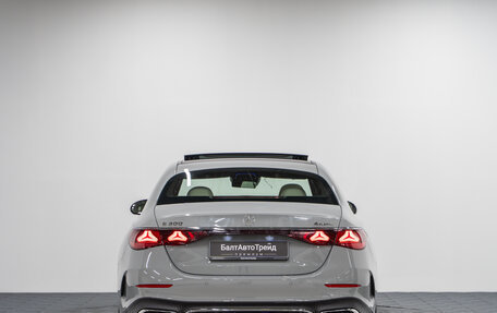 Mercedes-Benz E-Класс, 2025 год, 9 990 000 рублей, 9 фотография