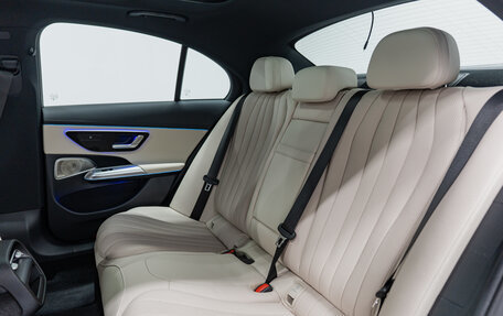 Mercedes-Benz E-Класс, 2025 год, 9 990 000 рублей, 26 фотография