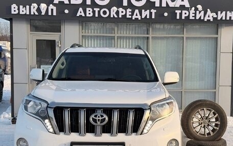 Toyota Land Cruiser Prado 150 рестайлинг 2, 2016 год, 3 575 000 рублей, 4 фотография