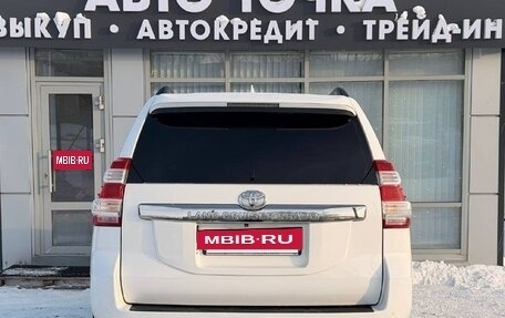 Toyota Land Cruiser Prado 150 рестайлинг 2, 2016 год, 3 575 000 рублей, 11 фотография