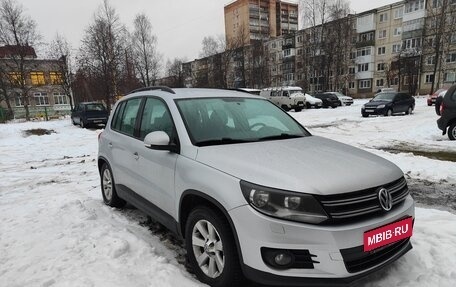 Volkswagen Tiguan I, 2011 год, 770 000 рублей, 1 фотография