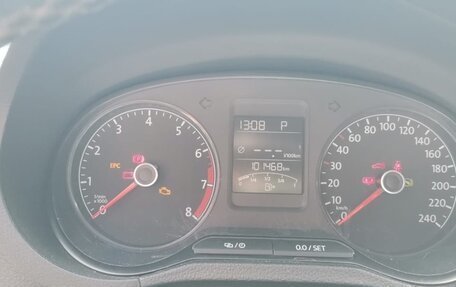 Volkswagen Polo VI (EU Market), 2018 год, 830 000 рублей, 24 фотография