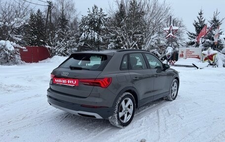 Audi Q3, 2019 год, 2 950 000 рублей, 3 фотография