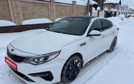 KIA Optima IV, 2018 год, 2 390 000 рублей, 1 фотография