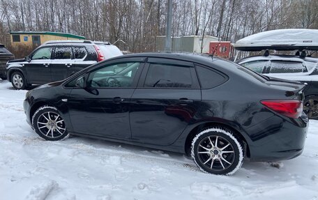 Opel Astra J, 2014 год, 760 000 рублей, 5 фотография