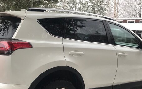 Toyota RAV4, 2017 год, 2 550 000 рублей, 5 фотография