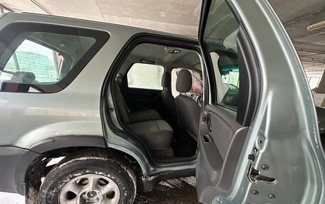 Ford Escape II, 2004 год, 550 000 рублей, 11 фотография