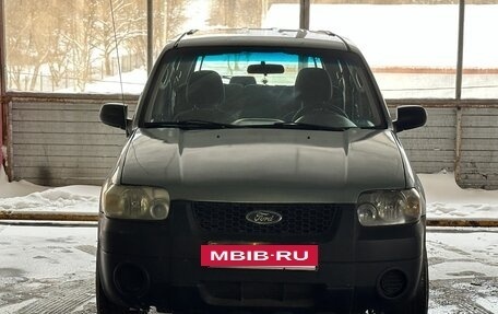 Ford Escape II, 2004 год, 550 000 рублей, 3 фотография
