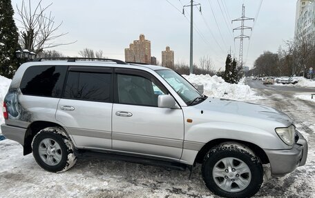 Toyota Land Cruiser 100 рестайлинг 2, 2007 год, 1 900 000 рублей, 12 фотография