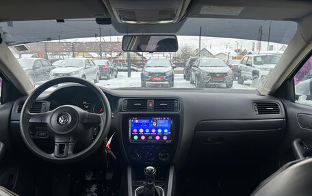 Volkswagen Jetta VI, 2014 год, 1 300 000 рублей, 2 фотография