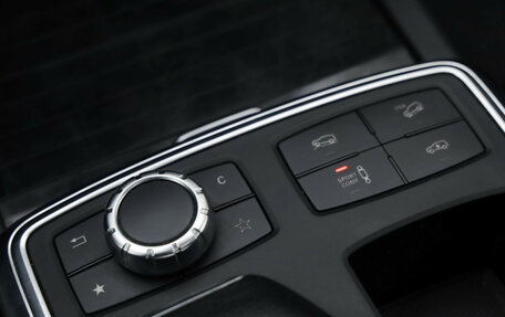 Mercedes-Benz GL-Класс, 2015 год, 2 699 000 рублей, 21 фотография