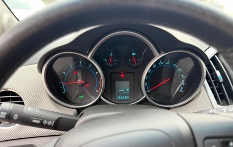 Chevrolet Cruze II, 2014 год, 798 888 рублей, 6 фотография