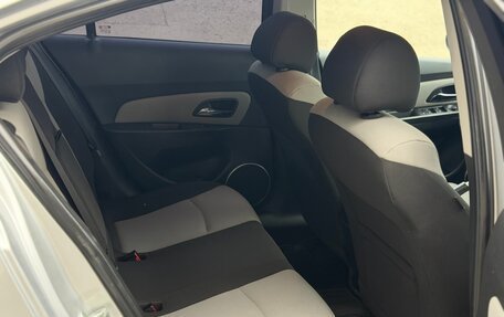 Chevrolet Cruze II, 2014 год, 798 888 рублей, 12 фотография