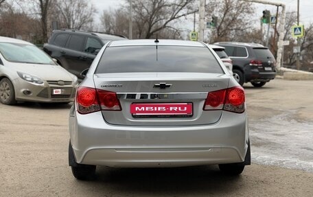 Chevrolet Cruze II, 2014 год, 798 888 рублей, 3 фотография