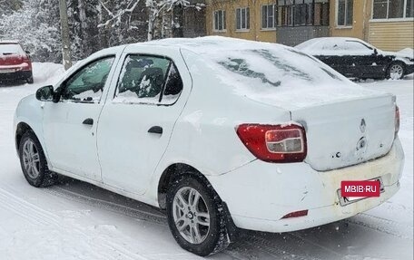 Renault Logan II, 2016 год, 349 990 рублей, 4 фотография