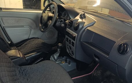 Renault Logan I, 2006 год, 335 000 рублей, 7 фотография