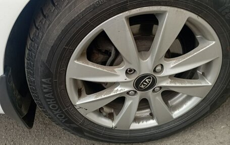 KIA Rio III рестайлинг, 2015 год, 850 000 рублей, 15 фотография