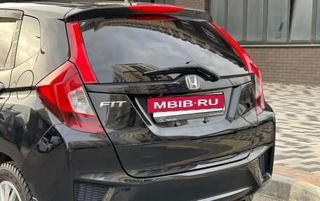 Honda Fit III, 2014 год, 850 000 рублей, 6 фотография