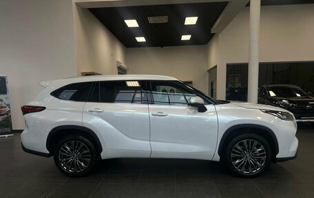 Toyota Highlander, 2025 год, 6 450 000 рублей, 4 фотография