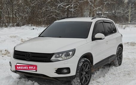 Volkswagen Tiguan I, 2013 год, 1 600 000 рублей, 2 фотография