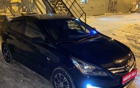 Hyundai Solaris II рестайлинг, 2014 год, 750 000 рублей, 1 фотография