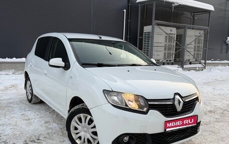 Renault Sandero II рестайлинг, 2016 год, 615 000 рублей, 1 фотография