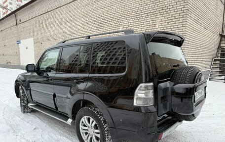 Mitsubishi Pajero IV, 2013 год, 2 150 000 рублей, 3 фотография