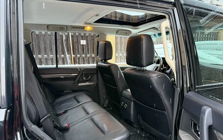 Mitsubishi Pajero IV, 2013 год, 2 150 000 рублей, 9 фотография