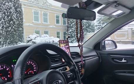 KIA Rio IV, 2018 год, 1 040 000 рублей, 7 фотография