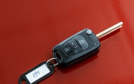 KIA Rio III рестайлинг, 2013 год, 768 000 рублей, 39 фотография