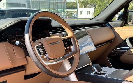 Land Rover Range Rover IV рестайлинг, 2025 год, 27 990 000 рублей, 13 фотография