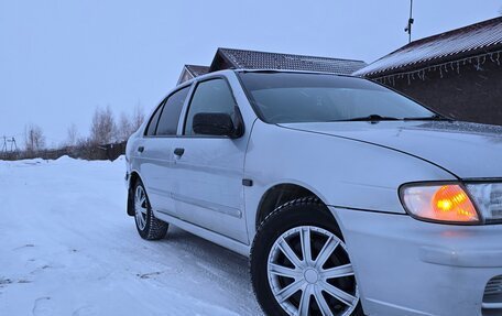 Nissan Pulsar IV, 1998 год, 230 000 рублей, 4 фотография