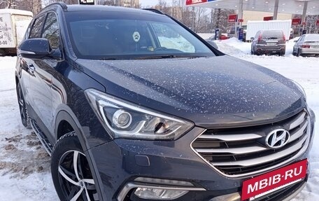 Hyundai Santa Fe III рестайлинг, 2017 год, 2 480 000 рублей, 9 фотография