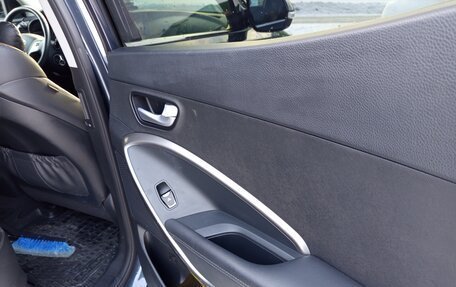 Hyundai Santa Fe III рестайлинг, 2017 год, 2 480 000 рублей, 30 фотография