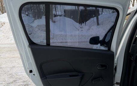 Renault Sandero II рестайлинг, 2016 год, 615 000 рублей, 21 фотография