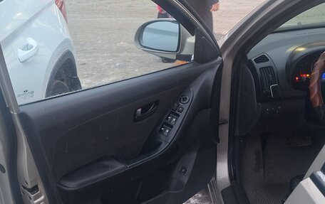 Hyundai Elantra IV, 2009 год, 580 000 рублей, 2 фотография