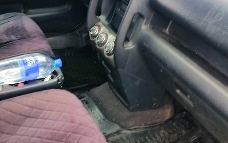 Honda CR-V II рестайлинг, 2005 год, 670 000 рублей, 11 фотография