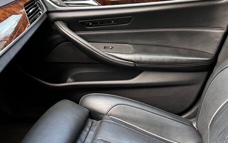 BMW 5 серия, 2018 год, 4 050 000 рублей, 11 фотография
